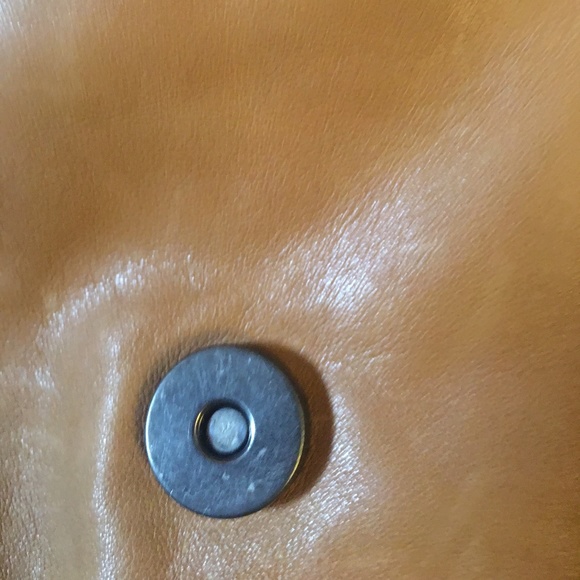 Host Pick: BUGGIANI Italian Leather Shoulder Handbag - $65 - Picture 8 of 10
